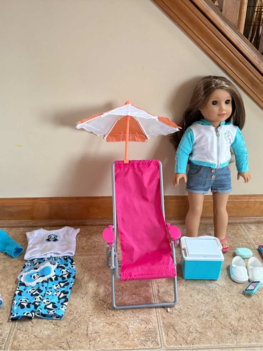 American Girl Doll Joss with Beach Chair with Umbrella, Cooler, and Outfits